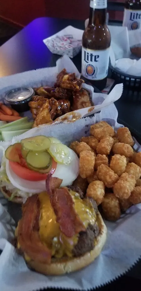 Bacon Cheddar Burger with Chicken Wings and Miller Lite
